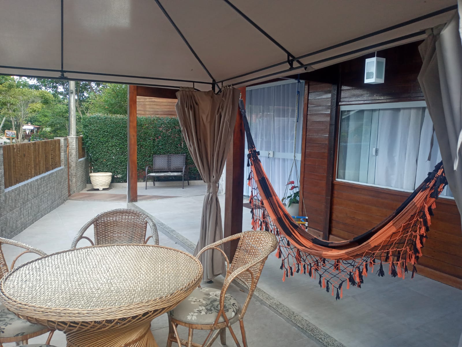 Casa de madeira no interior Atibaia linda 10.jpg