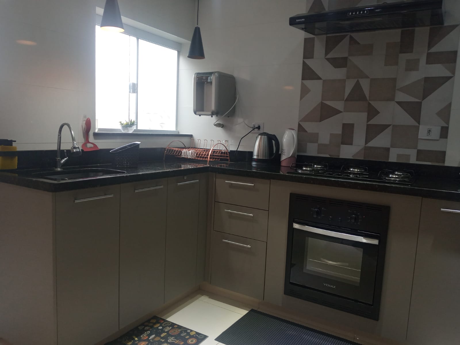 Casa de madeira no interior Atibaia linda 5.jpg