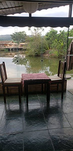 Casa no interior na beira do lago 7.jpg