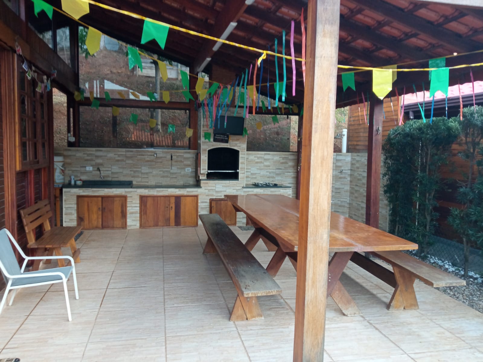 Casa no interior com piscina em atibaia 7.jpg