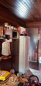 Casa no interior na beira do lago 5.jpg