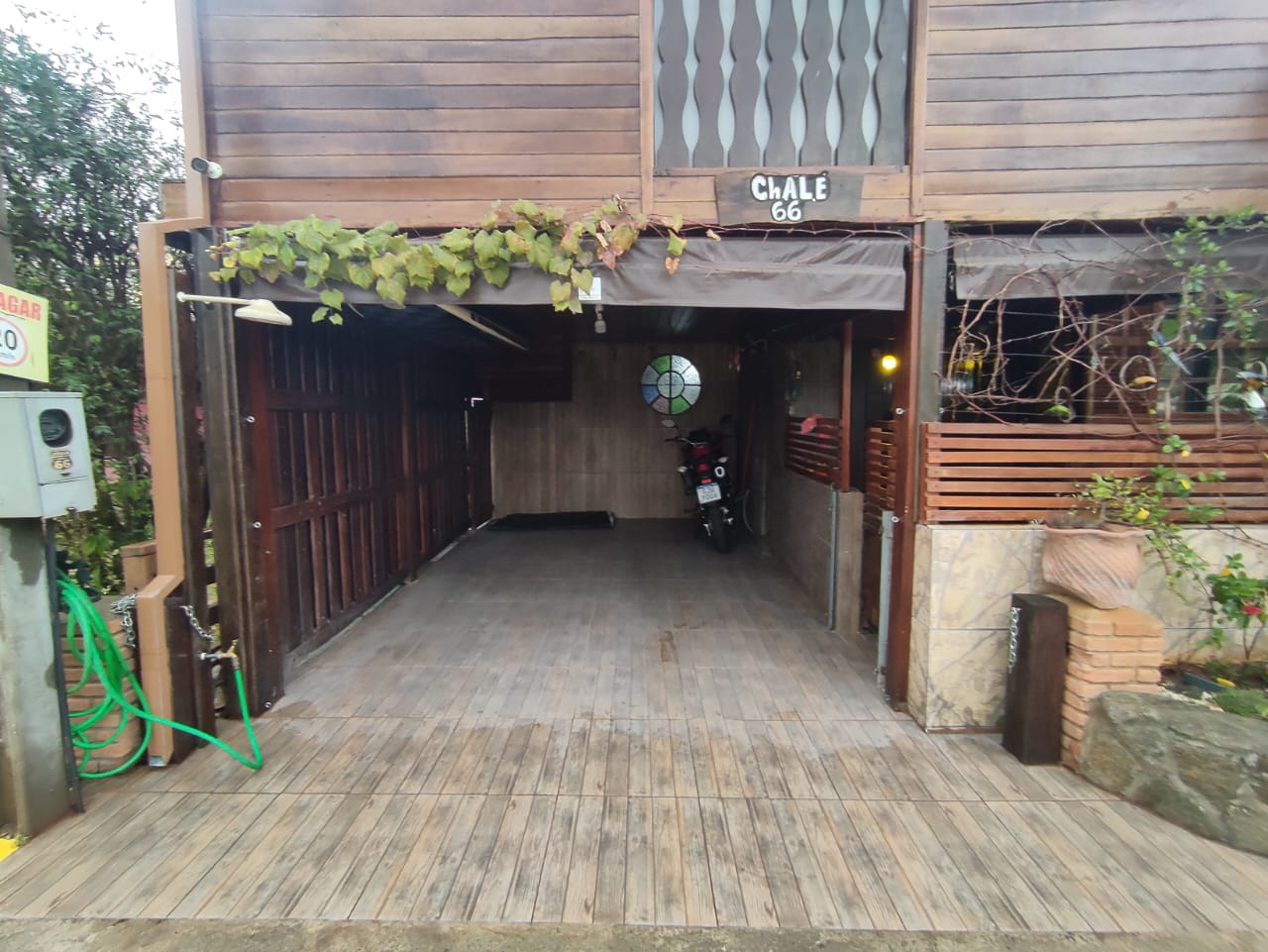 Casa em frente ao lago em atibaia 5.jpg