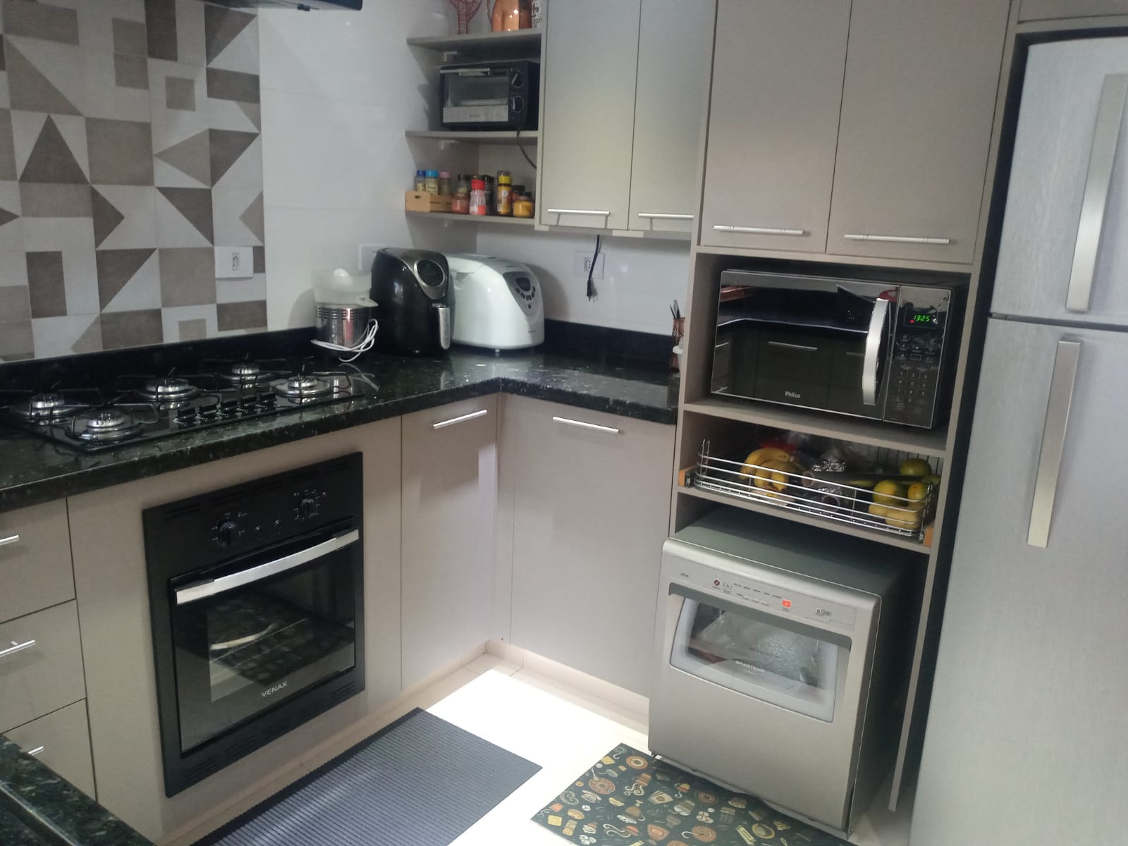 Casa de madeira no interior Atibaia linda 17.jpg